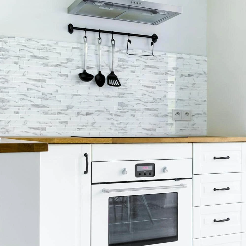 Hampton Cove White 11.625 in. x 11.625 in. Interlocking Glossy Glass Mosaic Tile (0.938 sq. ft./Each) by Jeffrey Court 4 Hampton Cove White 11.625 in. x 11.625 in. Interlocking Glossy Glass Mosaic Tile (0.938 sq. ft./Each) by Jeffrey Court - Image 2