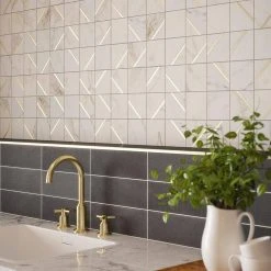 Jazzy White/Gold 11.75 in. x 11.75 in. Square Honed Calacatta Marble/Gold Metal Mosaic Tile (9.588 sq. ft./Case) by Jeffrey Court -Ivy Hill Tile Sales white jeffrey court marble tile 13031 44 1000